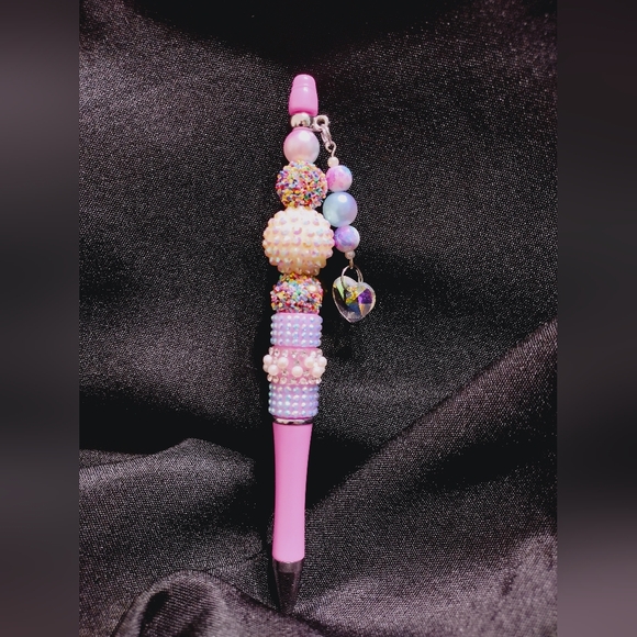 Handmade Refillable Bling Pens - Picture 6 of 7